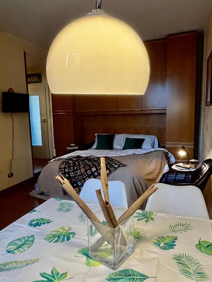 Spallanzani Apartment Milan